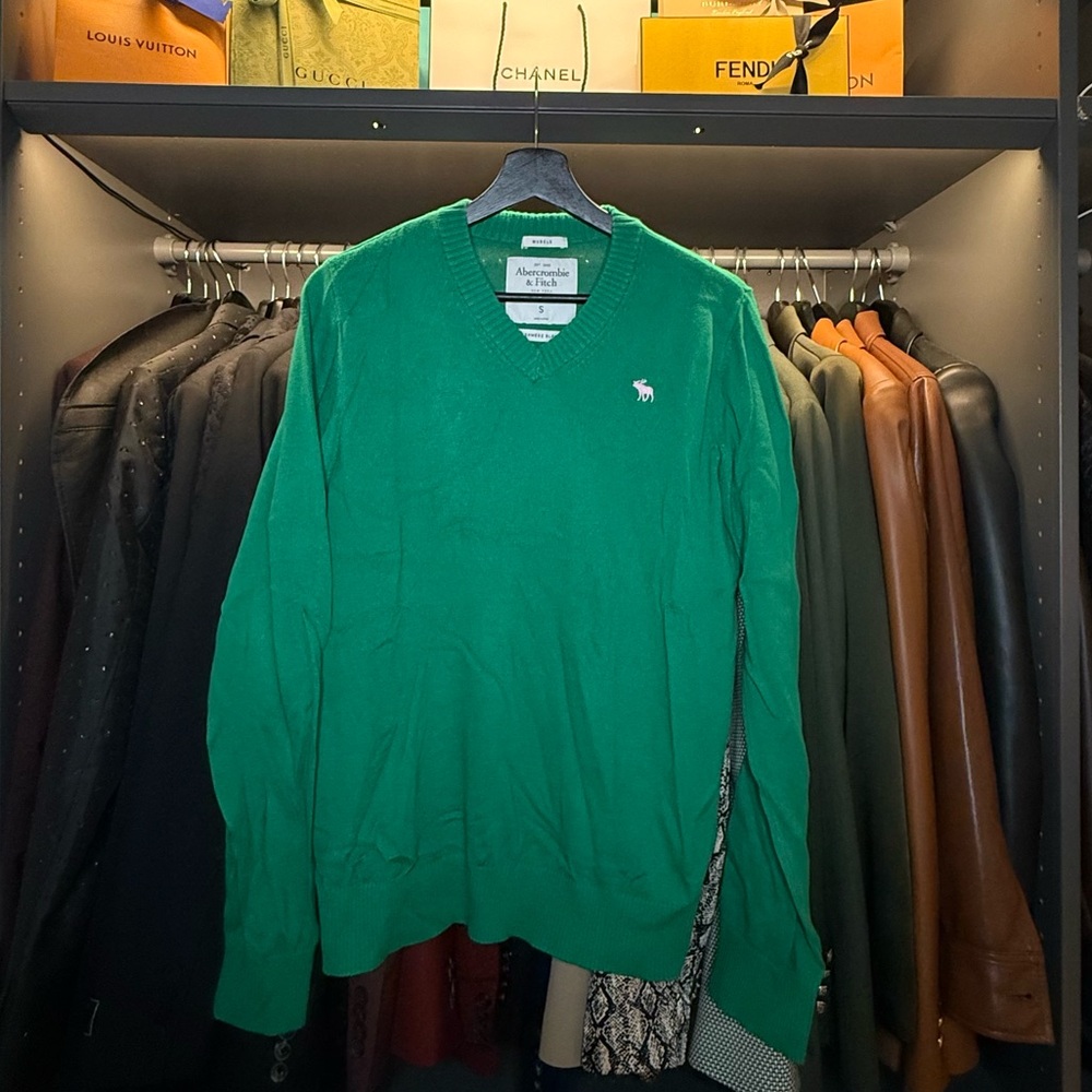 VINTAGE Y2K Abercrombie & Fitch Men’s V-Neck Cashmere Blend Sweater in Green